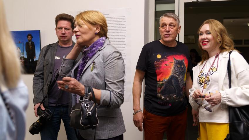 Фото №1001877. На выставке «Я родился весной»