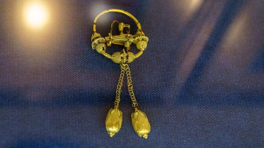 Фото №1002220. Височное кольцо. Волжская Булгария XI-XII вв. 