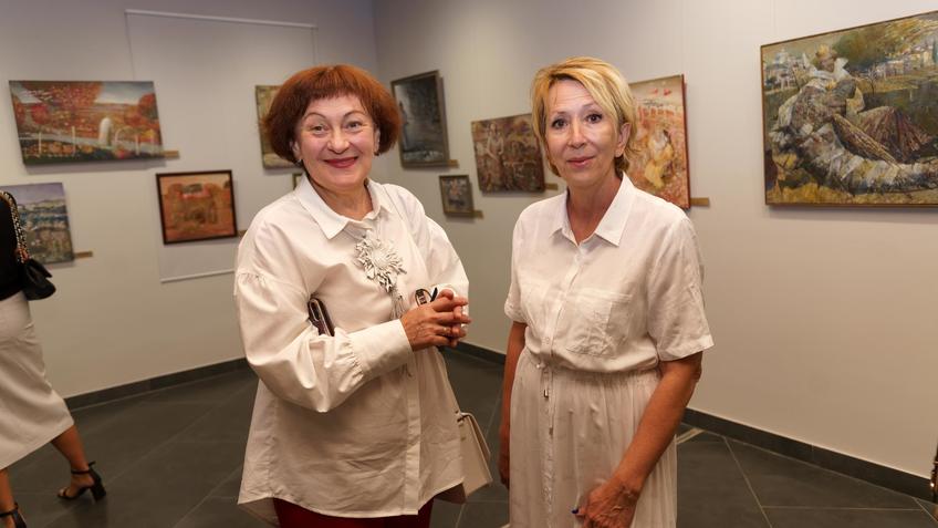 Фото №1002780. На открытии выставки Ирины Антоновой «Яблочный сказ»