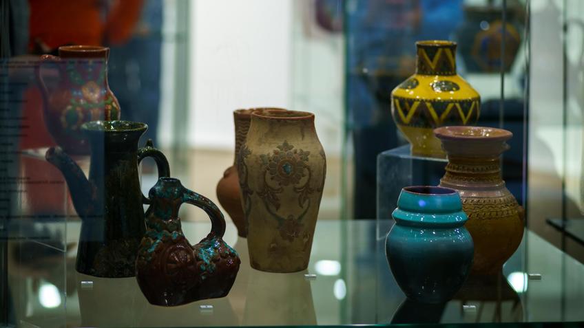 Фото №1003605. Гончарные изделия пестречинских керамистов школы Ильминских и Пестречинского гончарного производства