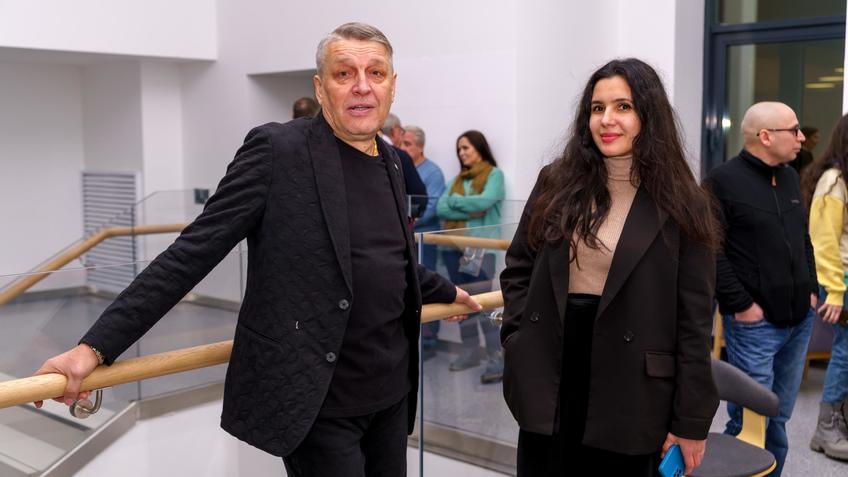 Фото №1004640. Альфрид Шаймарданов на открытии персональной выставки в НБ РТ