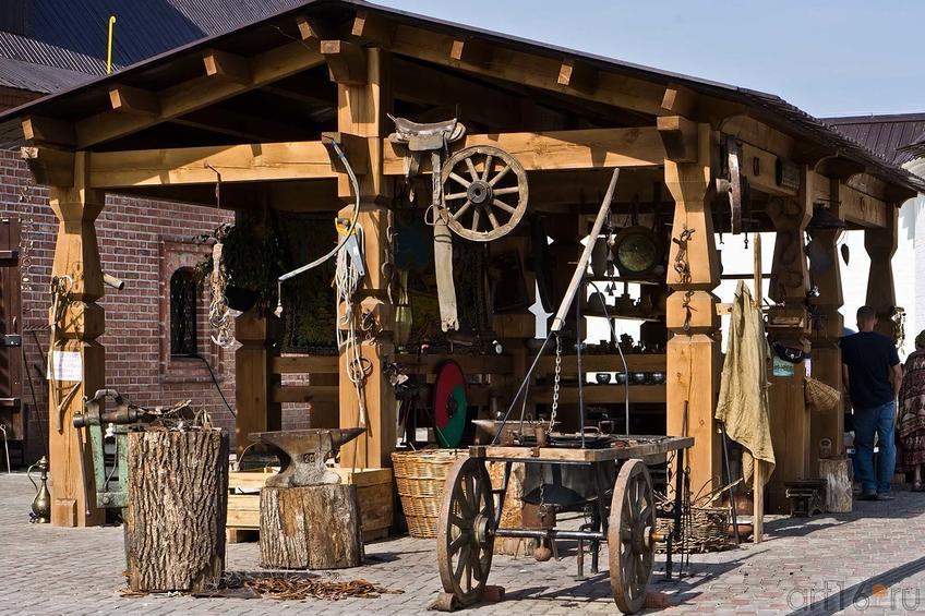 Фото №104304. Кузнечная мастерская.  Свияжск, июль 2012