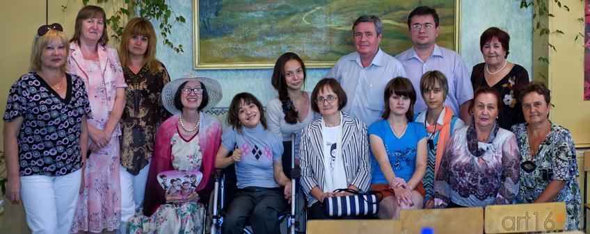 Фото №107002. Участники творческой встречи в вечерней школе№1 г. Альметьевска, 21.07.2012