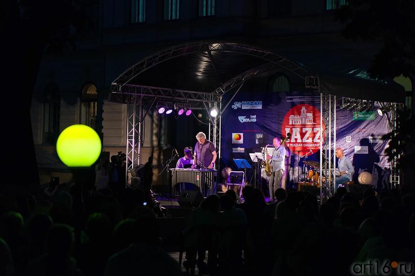 Фото №110353. Art16.ru Photo archive