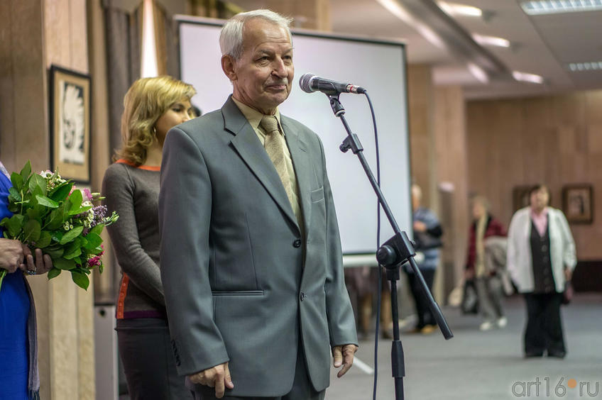 Фото №113610. Геннадий Пронин, директор галереи Константина Васильева, Казань