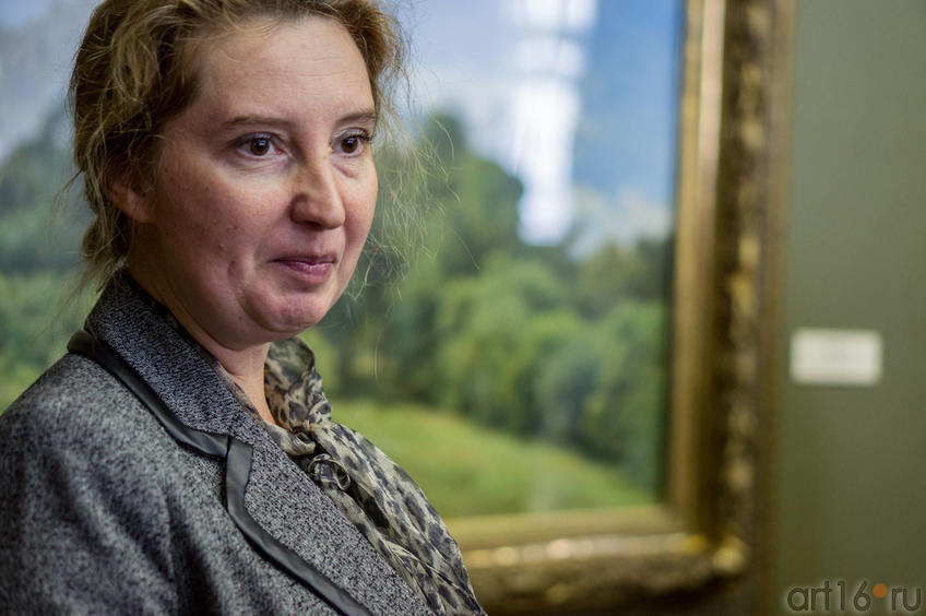 Фото №114788.  Элеонора Новикова. Экскурсия по экспозиции выставки «Иван Иванович Шишкин. Жизнь и творчество»