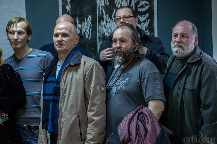 Фото №117959. Художники-графики, участники выставки "Черное и белое"