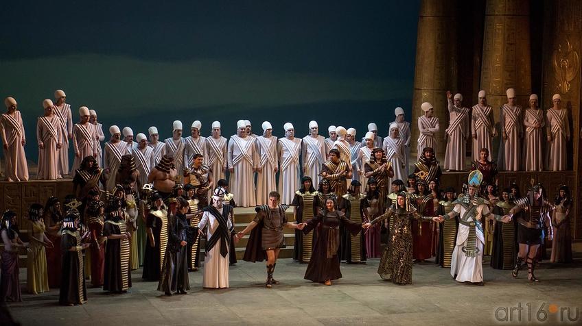 Фото №124488. На поклон. Опера Дж.Верди «Аида», 1.02.2013, ТАГТОиБ