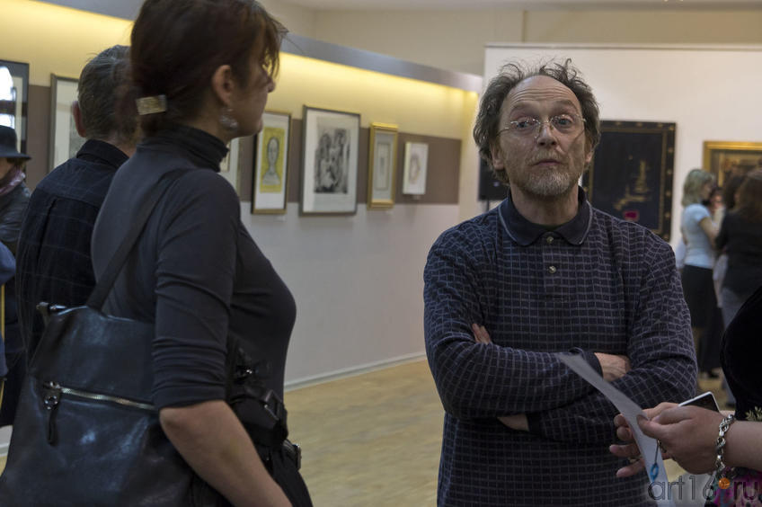 Фото №76612. Г.Тулузакова, И. Артамонов на открытии выставки в Манеже