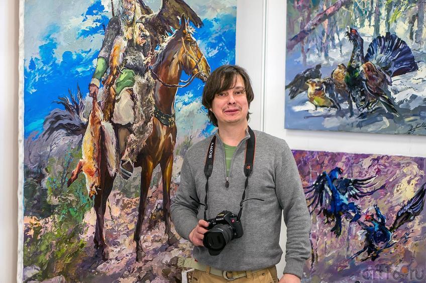 Фото №140097. Александр Шадрин на «Арт-галерее. Казань — 2013»