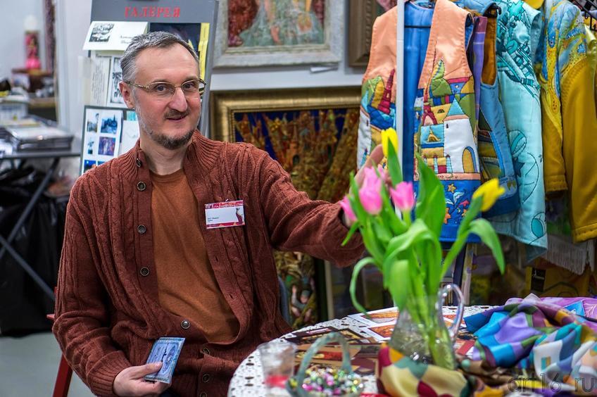 Фото №140175. Скобеев Виталий на «Арт-галерее. Казань —2013»