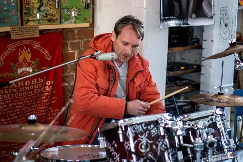 Фото №140514. Также в музее есть комплект музыкальных инструментов на все случаи жизни