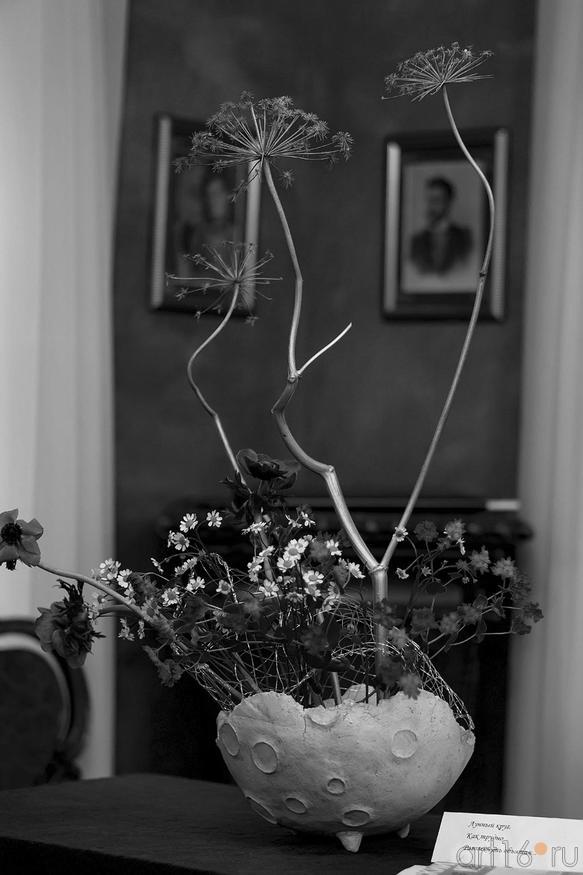 Фото №142718. Цветочная композиция по мотивам хайку Н.Ахуновой. Мастер Ольга Ломовцева