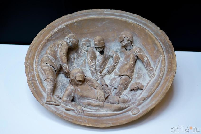 Фото №143348. У ВОРОТ. 2012