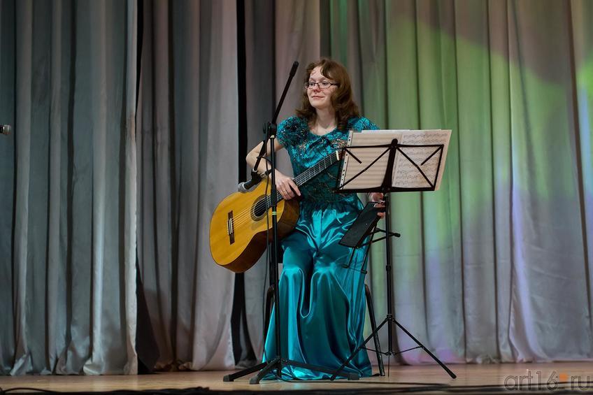 Фото №146802. Екатерина Шегурова (анс. под управлением Елены Федосееваой, г.Чебоксары) - гости фестиваля 