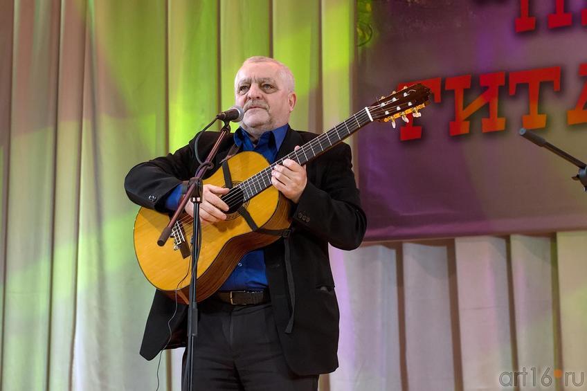 Фото №146958. Сергей Бальцер - член жюри фестиваля 