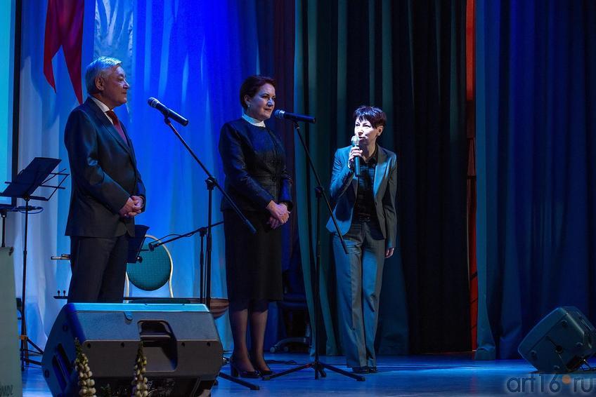 Фото №147808. Фарид мухаметшин, Мераль Акшенер, переводчик