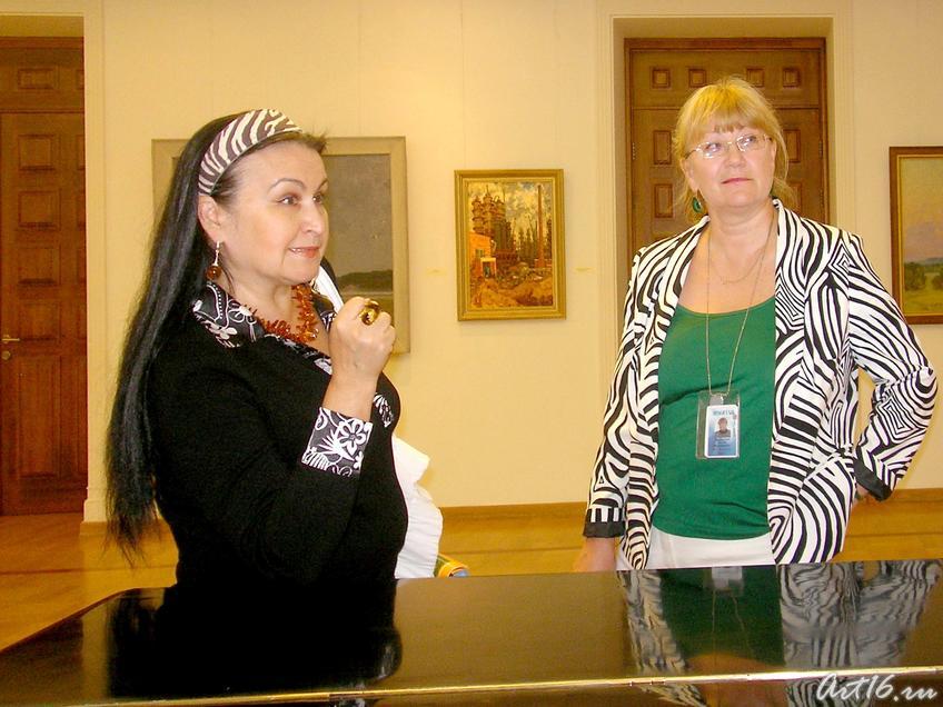 Фото №17009. Размышления у картины