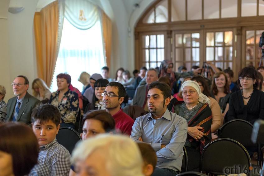 Фото №176356. На открытии выставки «Неделя дружбы женщин Ирана и Татарстана»