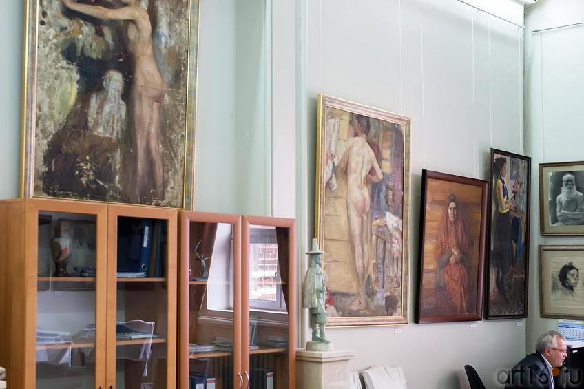 Фото №179916. Работы выпускников КХУ разных лет