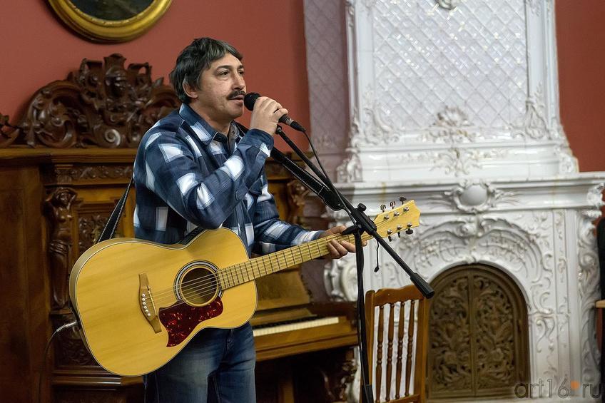 Фото №219467. Марк Оффенгенден