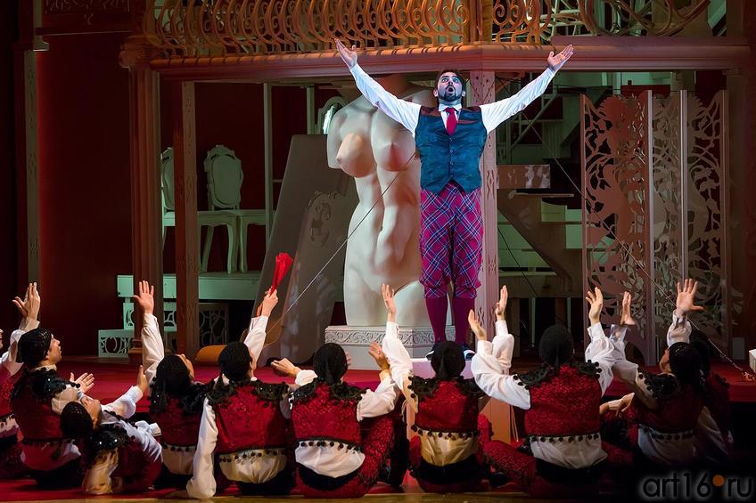 Фото №221791. Фигаро