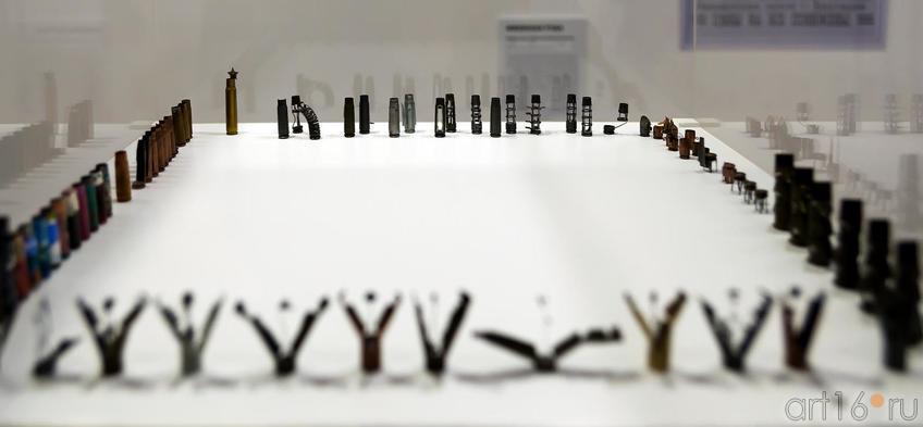 Фото №225827. ИЖЕВСКАЯ РУДА. Микро-арт-группа «Город Устинов»  Ижевск.  Микро-инсталляция из оружейных гильз. 2008-2014