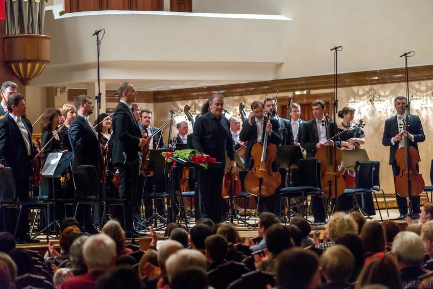 Фото №269181. «Страдивари-ансамбль» Мариинского театра  под упр. Валерия Гергиева
