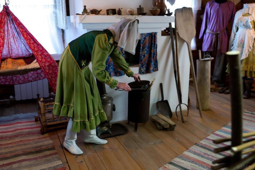 Фото №272983. Зайнуллина  Гулия Нурхасановна, гл. хранитель краеведческого музея