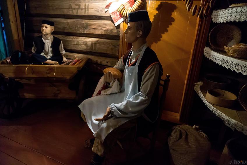 Фото №273019. Стилизованный пекарь. Лавка пекаря Хакима