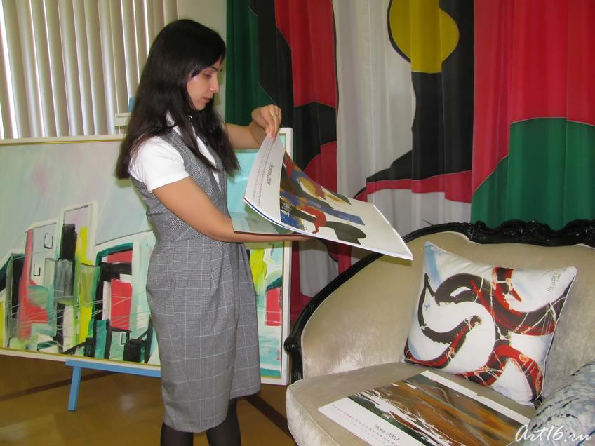 Фото №30381. На выставке искусства ОнтоАрт в Казани