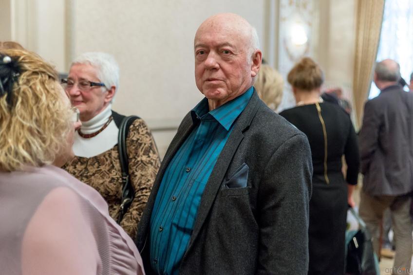 Фото №304425. Мессерер Б.А.