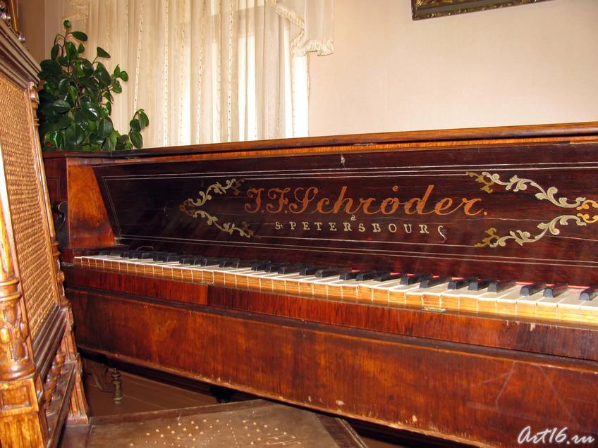 Фото №31604. Клавикорд в зальной комнате 2-го этажа