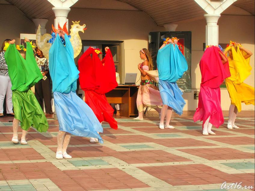 Фото №33016. "Арабский танец" в исполнении группы "Черный жемчуг"_1