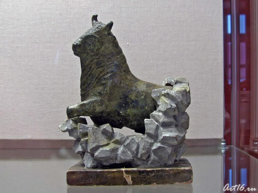 Фото №35449. Фигурка Быка