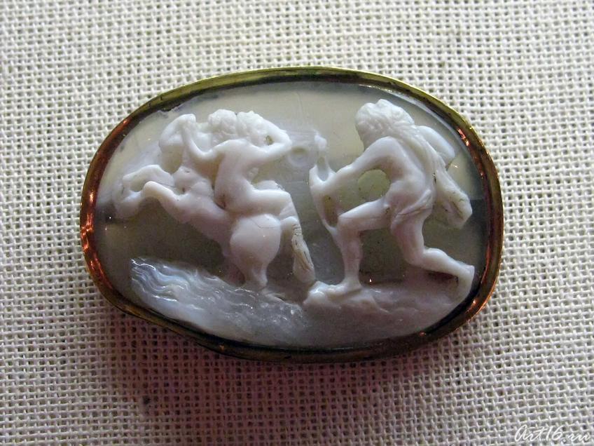 Фото №35714. Камея: Кентавр Несс, похищающий Деяниру