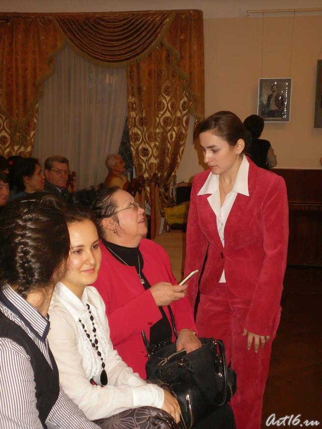 Фото №37400. Перед началом мероприятия «Безмен времени»