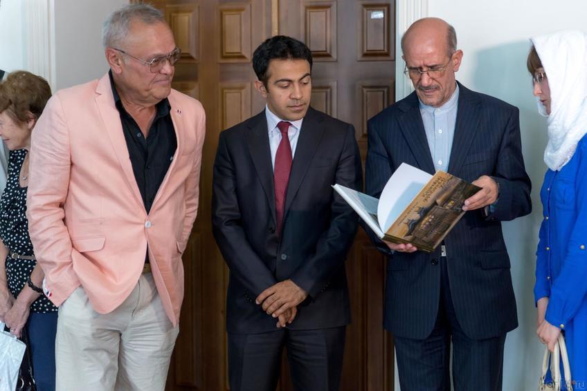 Фото №374174. Айдаров Р.С., Осман Гектюрк, Расул Багернежад Шаян