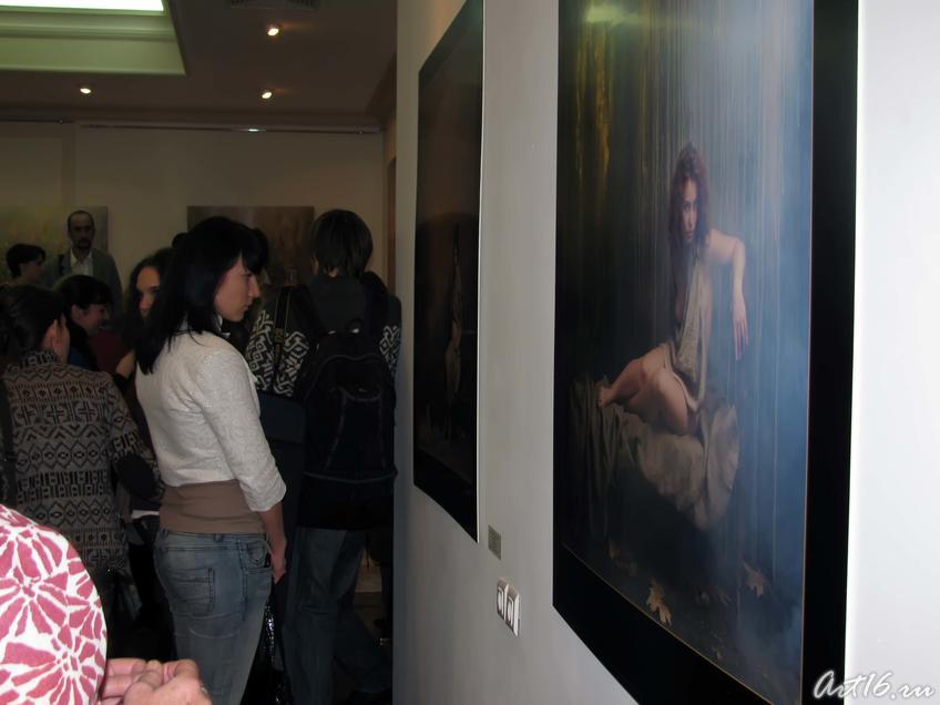 Фото №37730. На выставке«Иное время года» 