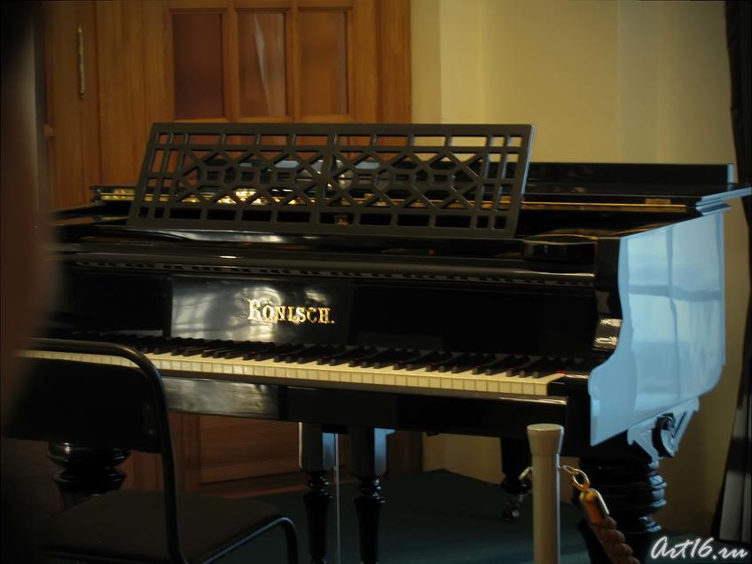Фото №39819. Рояль Рустема Яхина, татарского композитора и музыканта, автора Государственного гимна Республики Татарстан