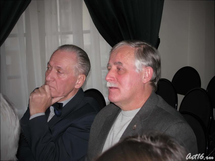 Фото №39834. Реставраторы рояля Рустема Яхина