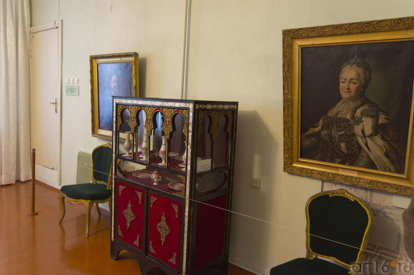 Фото №70550. Фрагмент экспозиции Художественного музея 