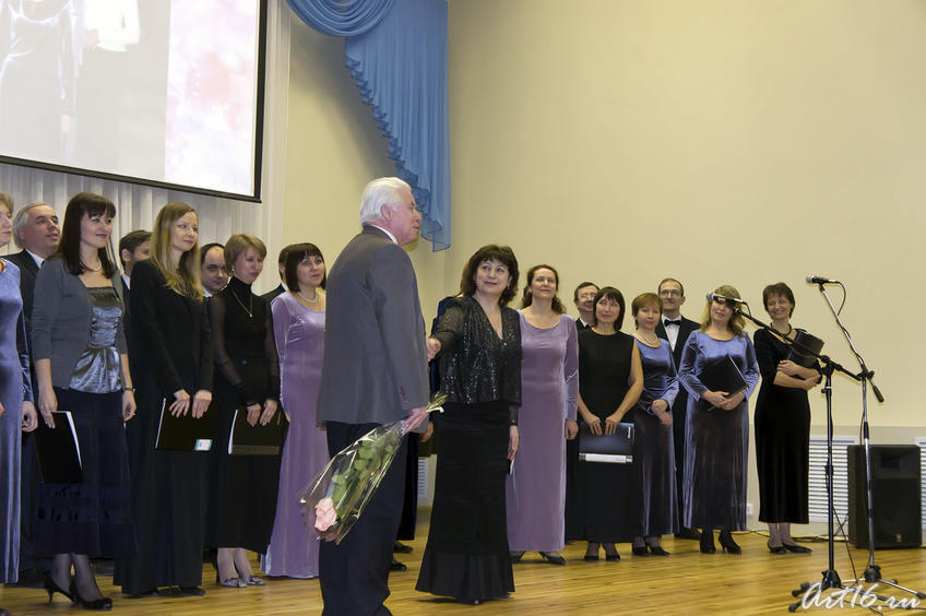 Фото №72386. Гузель Гимаева и хор "Гармония"