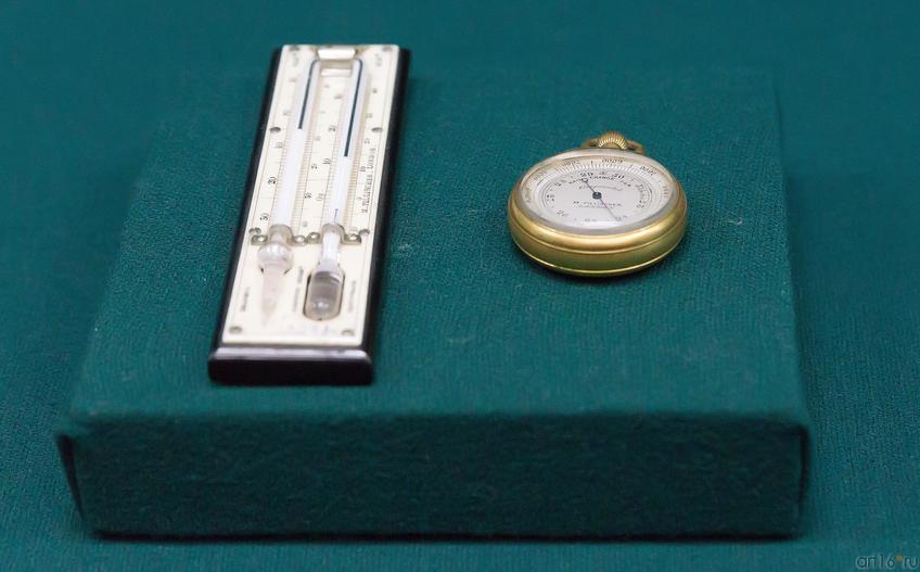 Фото №750637. Психрометр ртутный. Конструктор: Август Е.Ф. / Барометр анероид, карманный