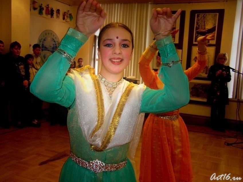 Фото №7627. Индийский танец