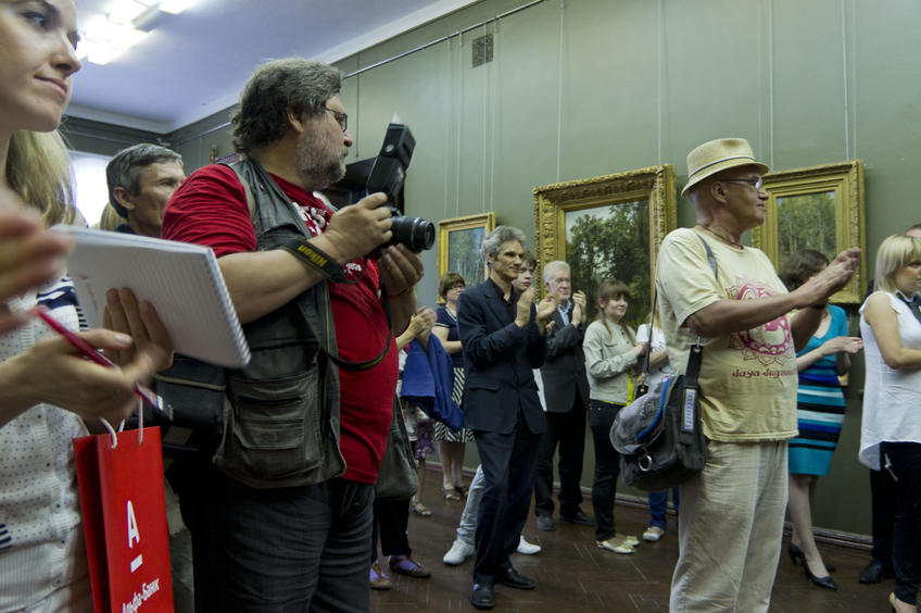 Фото №80123. Торжественная презентация по поводу возвращения 2-х отреставрированных картин Шишкина И.И.