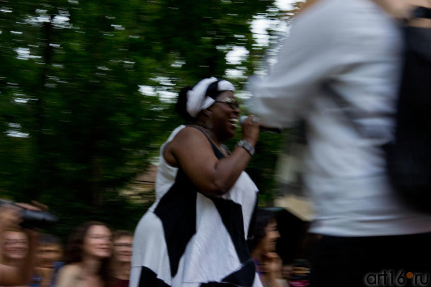 Фото №81087. Tecora Rogers  в парке Усадьбы Сандецкого