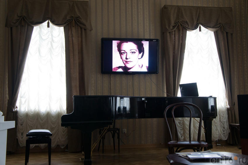 Фото №81907. Презентация фильма о Веронике Тушновой