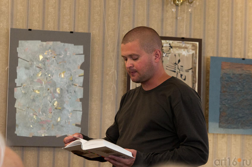 Фото №82812. Денис Осокин, обладатель Звездного билета. Подарок: "Ожидание Ольги"