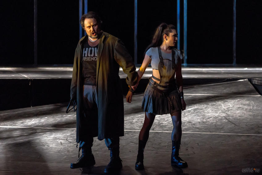 Фото №836578. Тарас - Павел Паремузов, Молодая кобылка - Екатерина Ферзба 